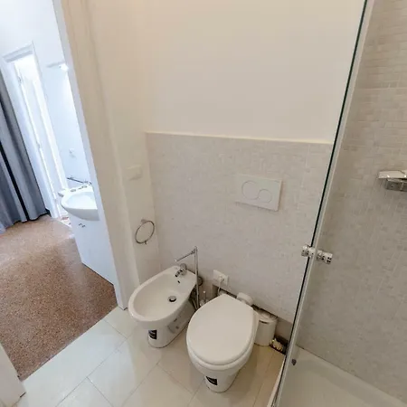 Altido Spacious Family Apt For 12 With Free Parking Apartamento Génova
