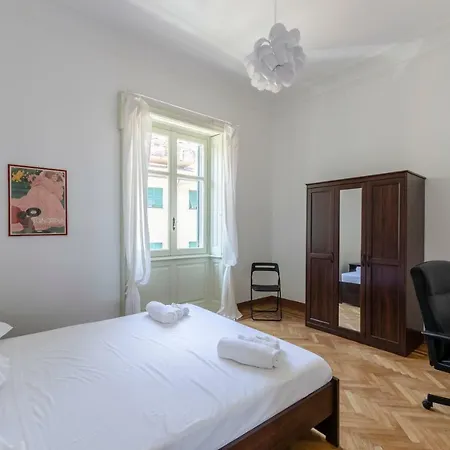 Altido Spacious Family Apt For 12 With Free Parking