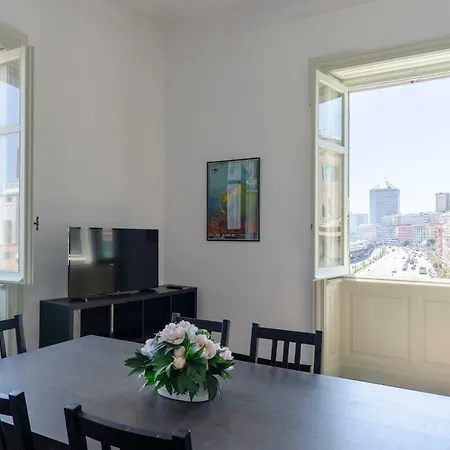 Appartement Altido Spacious Family Apt For 12 With Free Parking
